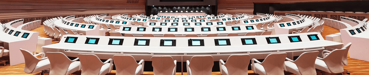 Display per sale riunioni e spazi per conferenze