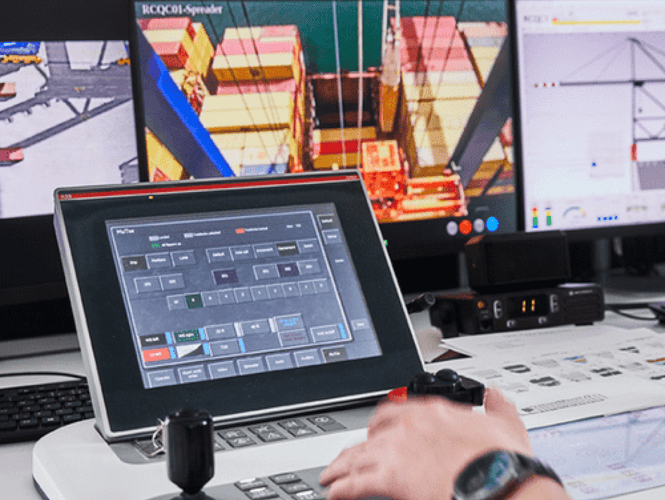 Sicurezza e sorveglianza Display per sale di controllo e telecamere